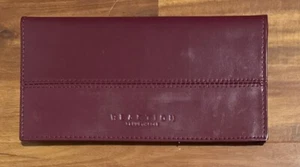Reaction by Kenneth Cole Checkbook Holder - Picture 1 of 4