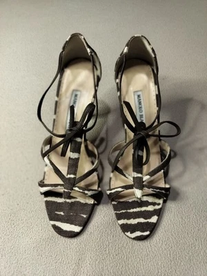 Manolo Blahnik Women's Hells Venusa Zebra, Print Canvas Strappy Sz 7.5. - Image 1 of 4