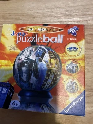 Doctor Who Junior Puzzle Ball 96 Pieces Pre Owned - Image 1 of 3