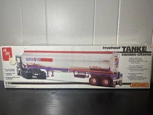 KIT - MATCHBOX UNION 76 / SEMIRREMOLQUE CISTERNA GULF FRUEHAUF KIT SELLADO 1/25 - Imagen 1 de 6