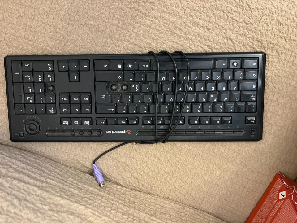 TASTIERA PC PACKARD BELL - Immagine 1 di 1