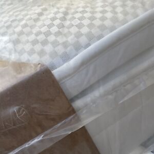 Hypnos Premier Inn pocket sprung Pillow Topped mattress Double