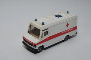 B67 1:55 SIKU 2011 MERCEDES-BENZ 809D VAN BUS AMBULANZA BUONE CONDIZIONI. 2 - Foto 1 di 7
