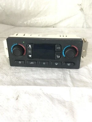 Chevrolet Tahoe 2003-2006 calefacción automática unidad de control de clima digital OEM 15855848 Foto 1 de 4