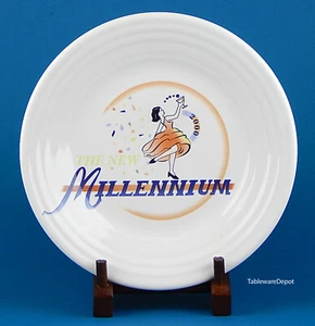 9" Sammlerteller neuwertig unbenutzt! Homer Laughlin Fiesta weiß, das neue Jahrtausend - Bild 1 von 3