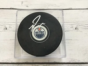 Ryan Nugent Hopkins Signed Hockey Puck Edmonton Oilers Autographed b - Picture 1 of 1