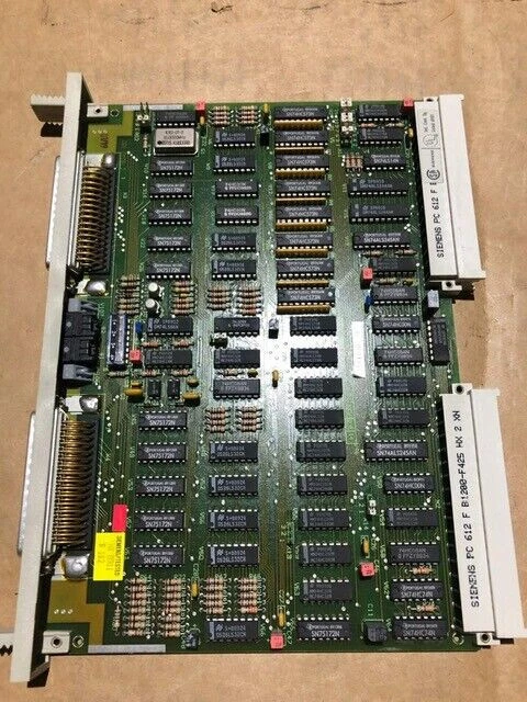 Siemens Simatic S5 6ES5 304-3UA11 SIMATIC S5,304 EU INTERF. MOD. F. DISTRIBUTED  - Immagine 1 di 1