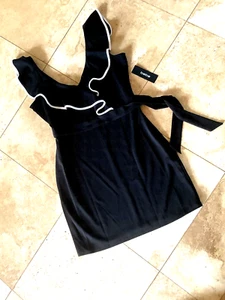 NWT XL BEBE V-NECK FLARE COLLAR, FITTED SHEATH RET$168.00 BLK/WHT 4 SEASON STUNN - Foto 1 di 6