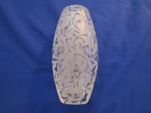 MICHAEL WEEMS ELISE COLLECTION 2005 FROSTED MODERN ART 8 INCH GLASS VASE, NEW - Picture 1 of 8