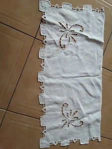  Bande de tissu broderie richelieu  MAIN coton fin 63x30cm@OLD - Picture 1 of 4