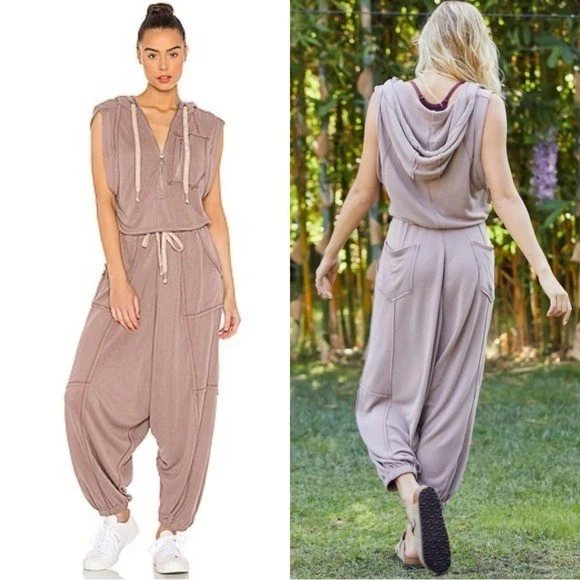 Mono Harén Free People FP Movimiento Franklin Hills Taupe Pierna Globo Con Capucha S Foto 1 de 4