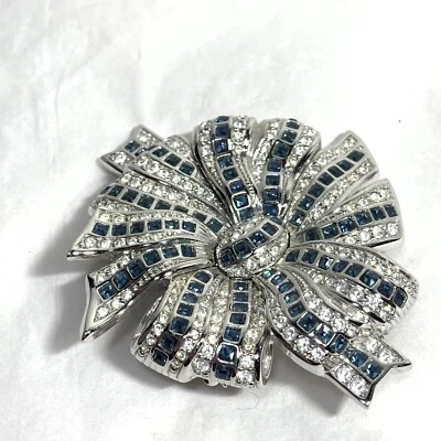Broche SWAROVSKI Auténtico Arco Cristal Azul Firmado Cisne Cinta Lazo Foto 1 de 4