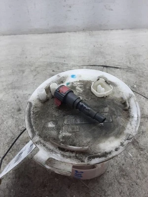 2010-2012 FORD FUSION Fuel Pump Assembly 2.5L ENGINE ID AE5Z9H307F - Image 1 of 4