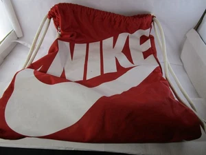 Nike Drawstring Gym Bag with zip pocket - Picture 1 of 4