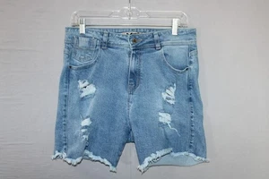 Maju Distressed Denim Cotton Shorts Unhemmed Mens Size 34 Light Wash - Picture 1 of 13