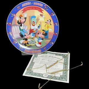 Mickey & Minnie Through The Years Mickey's Birthday Party 1942 Plate COA 1994 - Picture 1 of 16