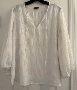 Vince Camuto Bohemian Smocked Textured Size 2X Pullover V Neck 3/4 Sleeve - Picture 1 of 9