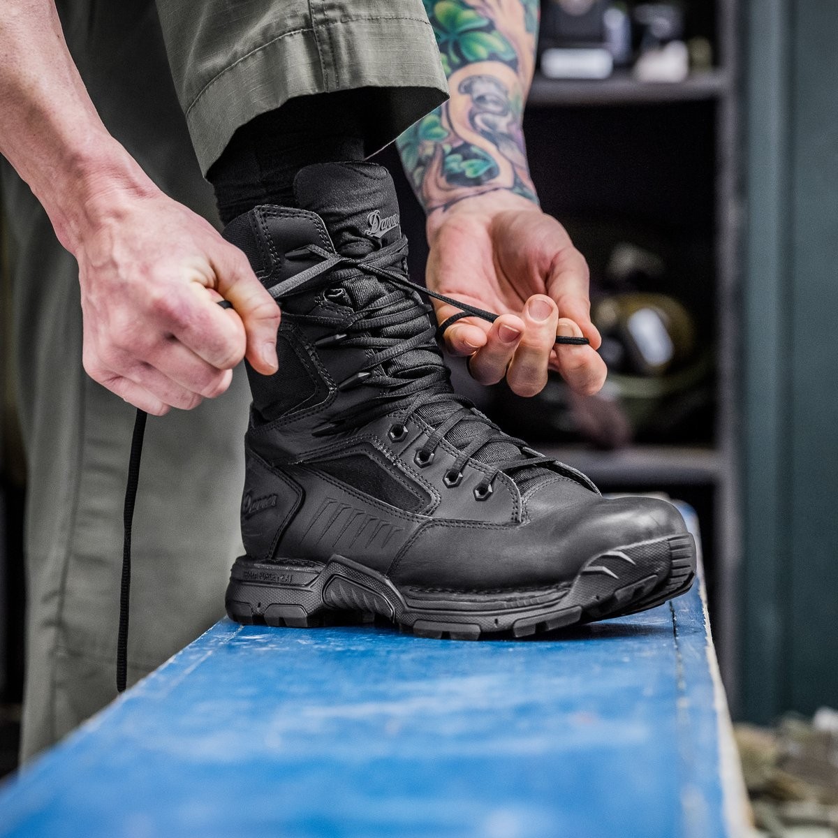 Danner ストライカートレントサイドジップ 5インチ ブラック ブーツ Danner - Striker Bolt Side-Zip 6