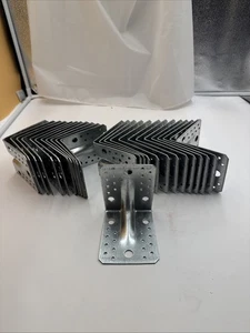 25 connettori angolari 105x105x90 2,5 con perno - Foto 1 di 6