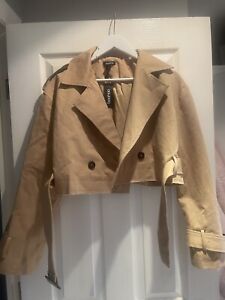 Boohoo Beige Cropped Trench Jacket