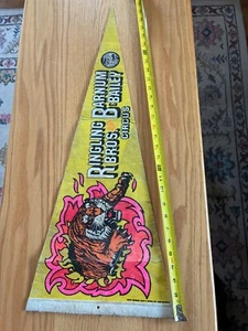 Einzigartiges Ringling Bros. und Barnum & Bailey Zirkus Banner Original 30" x 12" SELTEN - Bild 1 von 2