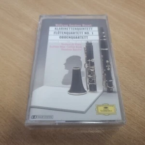 Mozart: Klarinettenquintett Flotenquartett No. 1 Oboenquartett Cassette (Sealed) - Picture 1 of 3