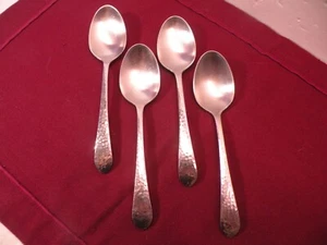 Set Of 4 Teaspoons REED & BARTON Hammered Antique Glossy 18/8 Stainless 6 1/8" - Picture 1 of 4