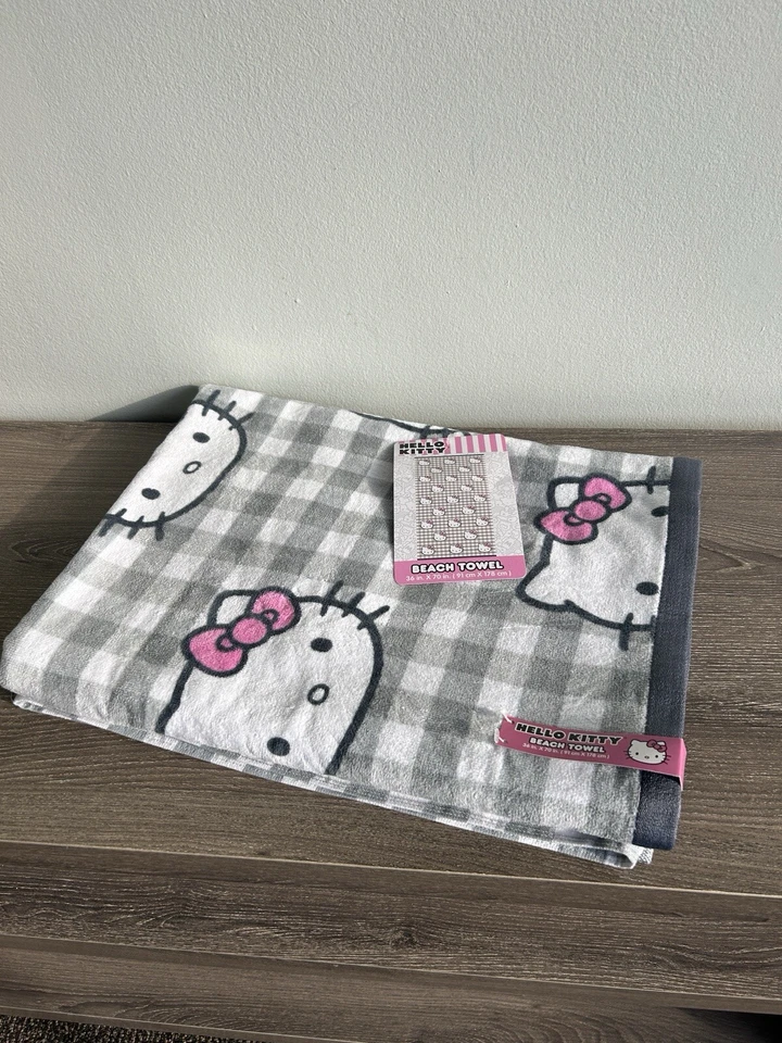 Hello Kitty by Sanrio Beach Towel White & Gray Gingham 36"x70" 100 Cotton