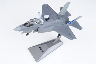 A00009A Air Force 1 F-35B Lightning II 1/72 Model VM01 USMC VMFAT-501 Warlords - Image 1 of 2