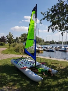 Segelboot Minicat GUPPY, kaum benutzt, sehr guter Zustand - Bild 1 von 4