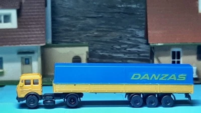 Z - MINI-CLUB - UN SEMI-REMORQUE TRANSPORT INTERNATIONAL PRODUIT "DANZAS' en TBÉ - Photo 1/4