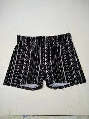 Bobbie Brooks Ladies  Women’s  String XL Geometric Print Shorts - Image 1 of 4
