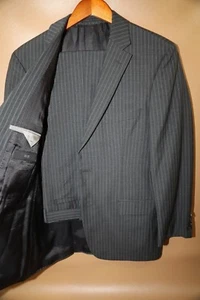 #247 HUGO BOSS Gray Pasini2/Movie2 Two Button Striped Suit Size 40 R - Picture 1 of 4