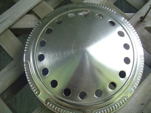 ONE VINTAGE MOPAR DODGE CHRYSLER PLYMOUTH POLICE HUBCAP WHEEL COVER CENTER CAP - Picture 1 of 4