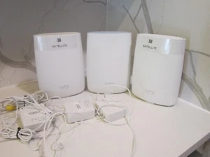 Netgear Orbi WiFi Router (RBR50) with 2 Satellites (RBS50) - Picture 1 of 5
