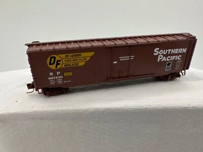 Southern Pacific, 50' Standard Box Car, Plug Door, RD# SP 661100 - Image 1 of 2