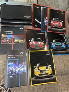 2009 MINI COOPER / CONVERTIBLE OWNERS MANUAL SET PORTFOLIO WITH CASE OEM - Picture 1 of 1