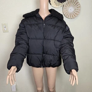 URBAN OUTFITTERS DUCKIE PUFFER JACKET WOMENS SIZE SMALL - Picture 1 of 9