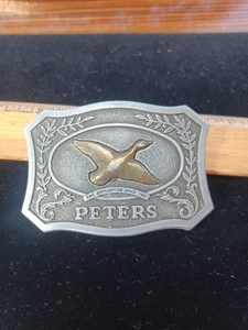 De colección Años 70 Hecho en EE. UU. PETERS Munición Fina Pistolas Cinturón de Caza Hebilla Retro - Imagen 1 de 9
