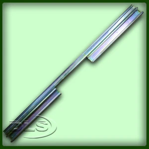 Front Door Glass Winder Channel Land Rover Discovery 1,RR.Classic to`94 (MUC2322 - Picture 1 of 1