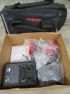 Snap On 18V Impact Wrench Kit 3/8” ( CT8810BG) - Image 1 of 2