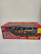 AmericanMuscle 1/18スケールGOODWRENCH LUMINA Dale Earnhardt | Lumina | American Muscle Goodwrench 1/18 Scale