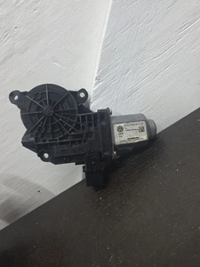 11-17 VOLKSWAGEN VW JETTA MK6 DRIVER REAR WINDOW LIFT MOTOR 6R0959811D OEM - Picture 1 of 4