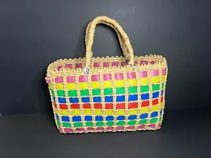 Bolso de Mano Hecho a Mano Colorido Rectangular Plástico Reciclado Tejido Mimbre 12 x 8" - Imagen 1 de 8