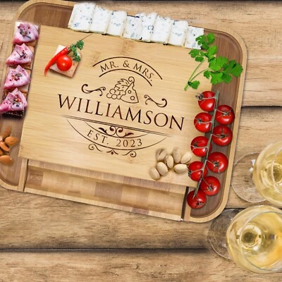 Tablero de charcutería personalizable Tablero de queso personalizado Juego de tablero grabado   Foto 1 de 4
