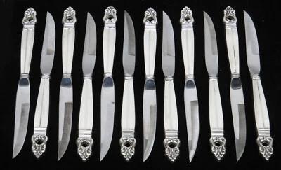 CUCHILLOS PARA CARNE INTERNATIONAL ROYAL DANISH (12) PLATA ESTERLINA 8 3/4" Foto 1 de 4