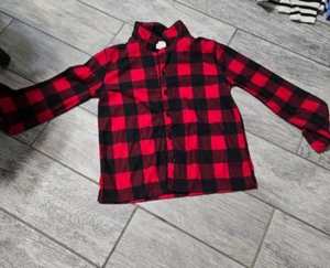 Cat And Jack Flannel Shirt Size 6/7 Red Long Sleeve Button Up - Picture 1 of 3