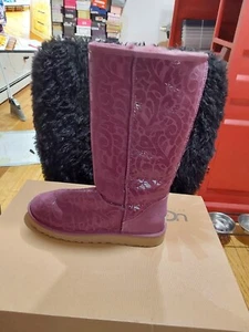 Nib Ugg Womens Ugg Tallboots Flora Burgandy 10 - Picture 1 of 5