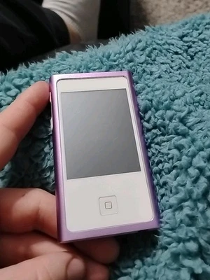 Reproductor multimedia portátil Eclipse de 4 GB táctil Foto 1 de 2