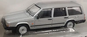 Brekina/PCX87 NEW HO 1/87 Scale VOLVO 740 Station Wagon in Silver Finish - Picture 1 of 2